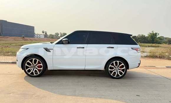 Buy Used Toyota Land Cruiser Other Car in Vientiane in Vientiane Province Buy Used Toyota Land Cruiser Other Car in Vientiane in Vientiane Province