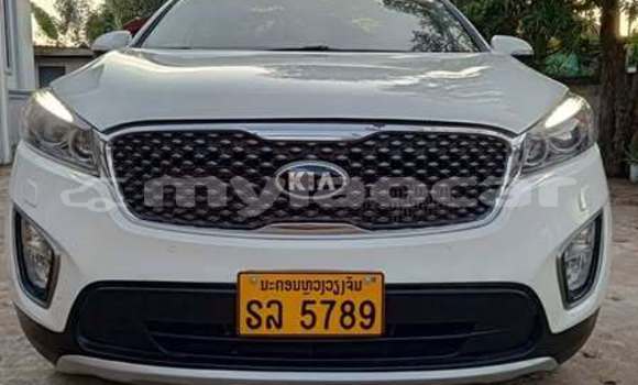 Buy Used Kia Sorento Other Car in Vientiane in Vientiane Province Buy Used Kia Sorento Other Car in Vientiane in Vientiane Province