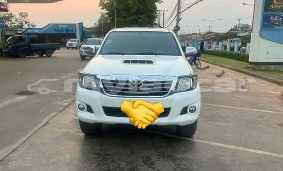 Buy Used Toyota Alphard Black Car in Vientiane in Vientiane Province