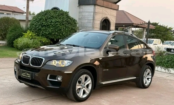 Buy Used BMW X6 Black Car in Luang Prabang in Louangphabang Province Buy Used BMW X6 Black Car in Luang Prabang in Louangphabang Province