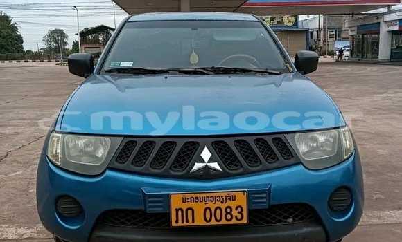 Buy Used Mitsubishi Triton Blue Car in Vientiane in Vientiane Province Buy Used Mitsubishi Triton Blue Car in Vientiane in Vientiane Province