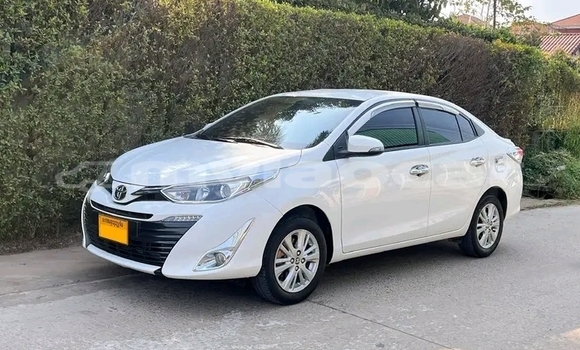 Buy Used Toyota Vios White Car in Luang Namtha in Luang Namtha Province Buy Used Toyota Vios White Car in Luang Namtha in Luang Namtha Province