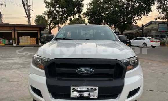 Buy Used Ford B-MAX Other Car in Vientiane in Vientiane Province