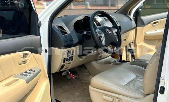 Buy Used Toyota Vigo Other Car in Vientiane in Vientiane Province Buy Used Toyota Vigo Other Car in Vientiane in Vientiane Province