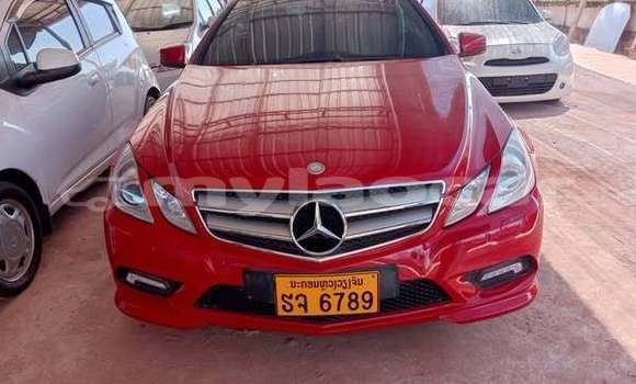 Buy Used Mercedes-Benz 200 Other Car in Vientiane in Vientiane Province Buy Used Mercedes-Benz 200 Other Car in Vientiane in Vientiane Province