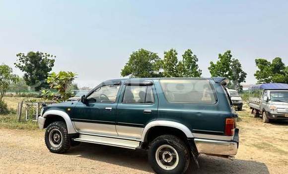 Buy Used Toyota Passo Sette Other Car in Vientiane in Vientiane Province Buy Used Toyota Passo Sette Other Car in Vientiane in Vientiane Province