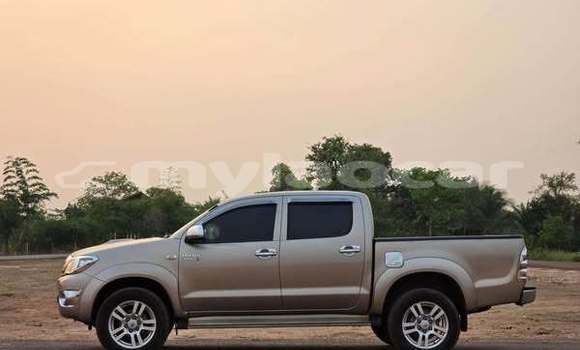 Buy Used Toyota Vigo Other Car in Vientiane in Vientiane Province Buy Used Toyota Vigo Other Car in Vientiane in Vientiane Province