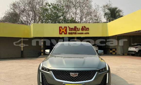 ຊື້ ໃຊ້ແລ້ວ Cadillac CTS Green ລົດ ໃນ Luang Prabang ໃນ Louangphabang Province ຊື້ ໃຊ້ແລ້ວ Cadillac CTS Green ລົດ ໃນ Luang Prabang ໃນ Louangphabang Province
