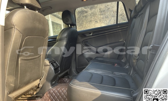 ຊື້ ໃຊ້ແລ້ວ Skoda Kodiaq White ລົດ ໃນ Luang Prabang ໃນ Louangphabang Province ຊື້ ໃຊ້ແລ້ວ Skoda Kodiaq White ລົດ ໃນ Luang Prabang ໃນ Louangphabang Province
