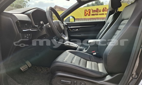 ຊື້ ໃຊ້ແລ້ວ Honda CR–V Black ລົດ ໃນ Luang Prabang ໃນ Louangphabang Province ຊື້ ໃຊ້ແລ້ວ Honda CR–V Black ລົດ ໃນ Luang Prabang ໃນ Louangphabang Province