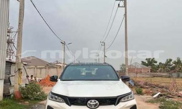 Acheter Occasion Voiture Toyota Fortuner Autre à Vientiane, Vientiane Province Acheter Occasion Voiture Toyota Fortuner Autre à Vientiane, Vientiane Province