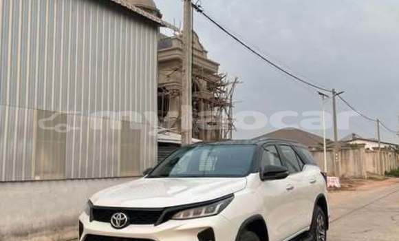 Acheter Occasion Voiture Toyota Fortuner Autre à Vientiane, Vientiane Province Acheter Occasion Voiture Toyota Fortuner Autre à Vientiane, Vientiane Province
