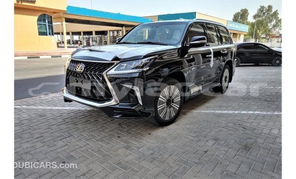 Acheter Import Voiture Lexus LX Noir à Import - Dubai, Attapeu Province Acheter Import Voiture Lexus LX Noir à Import - Dubai, Attapeu Province