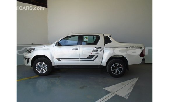 Buy Import Toyota Hilux Other Car in Import - Dubai in Attapeu Province Buy Import Toyota Hilux Other Car in Import - Dubai in Attapeu Province