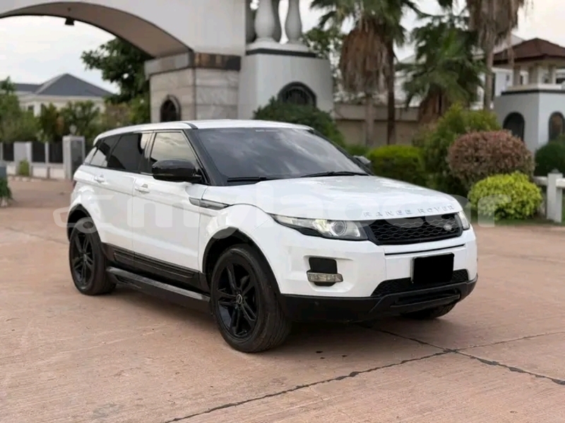 Big with watermark range rover evoque khammouan province thakhek 6510