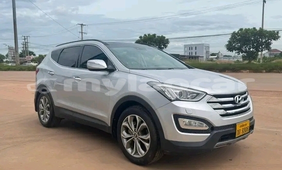 Buy Used Hyundai Sonata Other Car in Vientiane in Vientiane Province Buy Used Hyundai Sonata Other Car in Vientiane in Vientiane Province