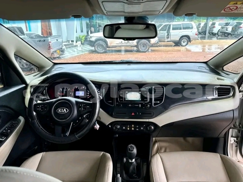 Big with watermark kia carens khammouan province thakhek 6514