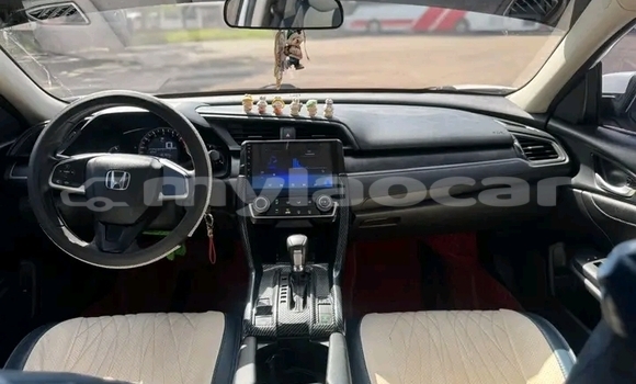 Buy Used Honda Civic White Car in Vientiane in Vientiane Province Buy Used Honda Civic White Car in Vientiane in Vientiane Province