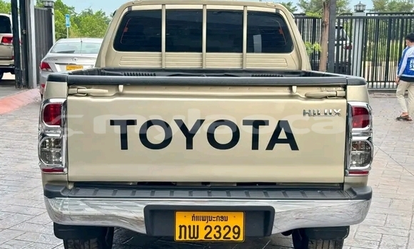 Buy Used Toyota Hilux Other Car in Thakhek in Khammouan Province Buy Used Toyota Hilux Other Car in Thakhek in Khammouan Province