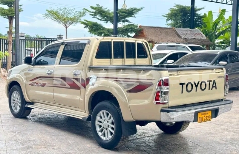 Big with watermark toyota hilux khammouan province thakhek 6521