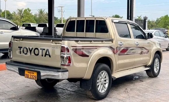 Buy Used Toyota Hilux Other Car in Thakhek in Khammouan Province Buy Used Toyota Hilux Other Car in Thakhek in Khammouan Province