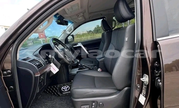 Buy Used Toyota Prado Black Car in Vientiane in Vientiane Province Buy Used Toyota Prado Black Car in Vientiane in Vientiane Province