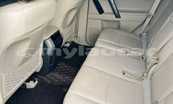 Buy Used Toyota Prado White Car in Vientiane in Vientiane Province Buy Used Toyota Prado White Car in Vientiane in Vientiane Province