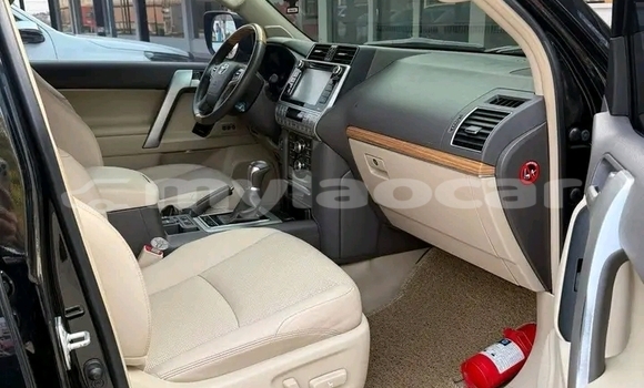 Buy Used Toyota Prado Black Car in Thakhek in Khammouan Province Buy Used Toyota Prado Black Car in Thakhek in Khammouan Province