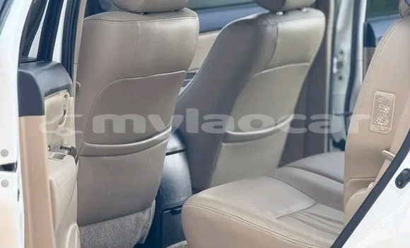 Buy Used Toyota Fortuner White Car in Vientiane in Vientiane Province Buy Used Toyota Fortuner White Car in Vientiane in Vientiane Province