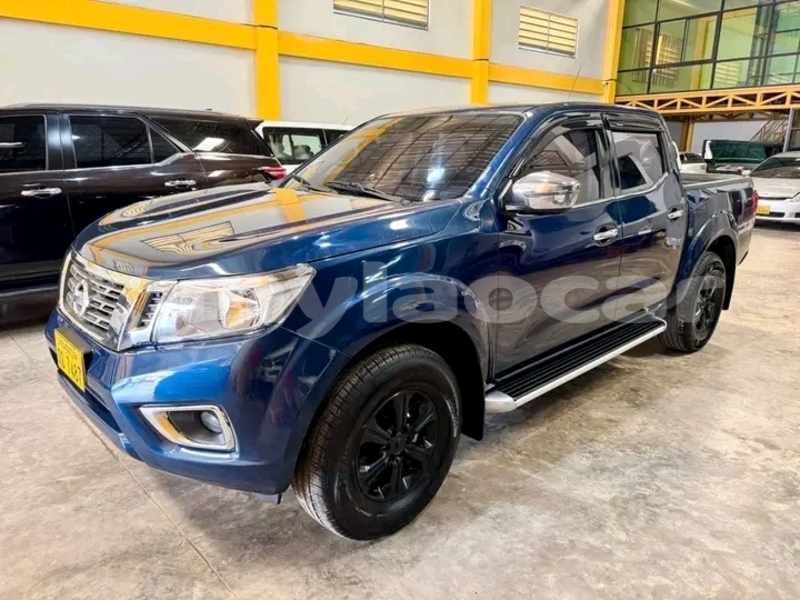 Big with watermark nissan navara vientiane province vientiane 6528