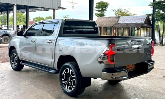 Buy Used Toyota Hiluxe Revo Other Car in Vientiane in Vientiane Province Buy Used Toyota Hiluxe Revo Other Car in Vientiane in Vientiane Province