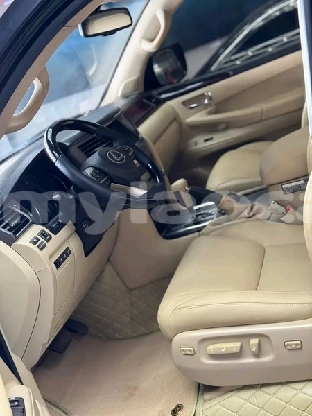 Big with watermark lexus lx 570 khammouan province thakhek 6536