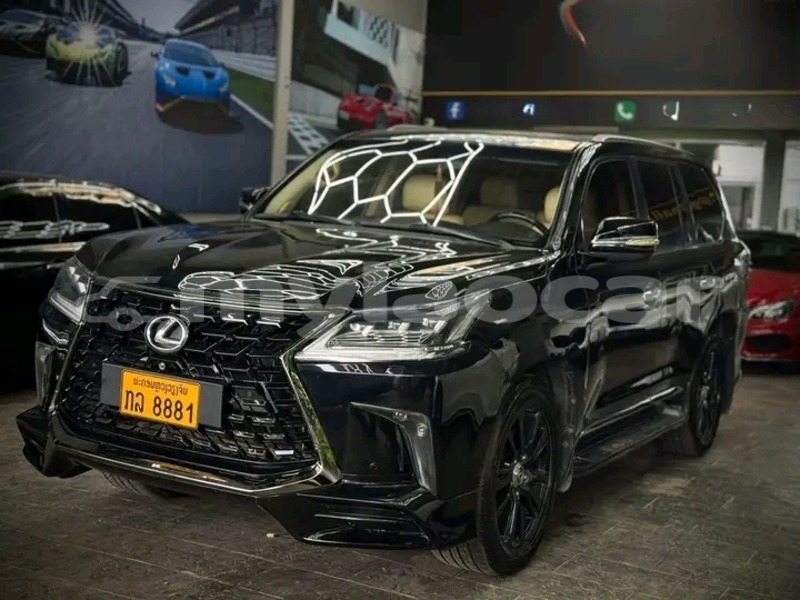 Big with watermark lexus lx 570 khammouan province thakhek 6536