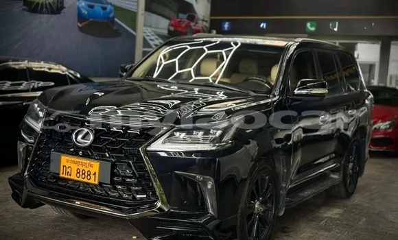 Buy Used Lexus LX 570 Black Car in Thakhek in Khammouan Province Buy Used Lexus LX 570 Black Car in Thakhek in Khammouan Province