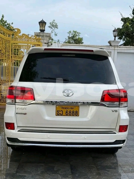 Big with watermark toyota land cruiser vientiane province vientiane 6538