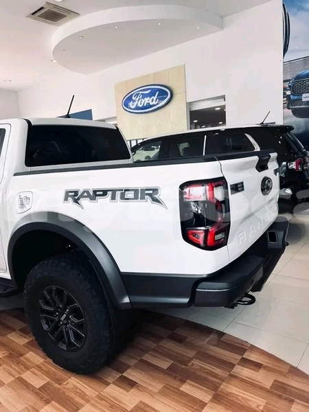 Big with watermark ford ranger north america louangphabang province luang prabang 6539