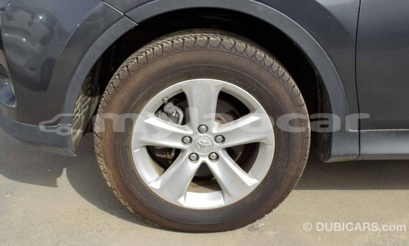 Buy Import Toyota HiAce Other Truck in Import - Dubai in Attapeu Province