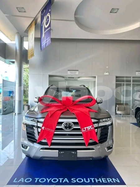 Big with watermark toyota land cruiser vientiane province vientiane 6540