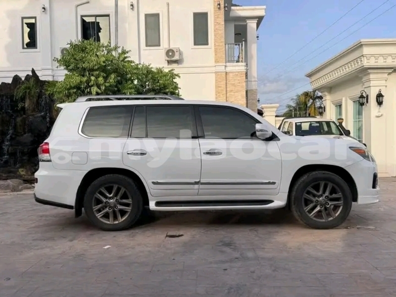 Big with watermark lexus lx 570 vientiane province vientiane 6542