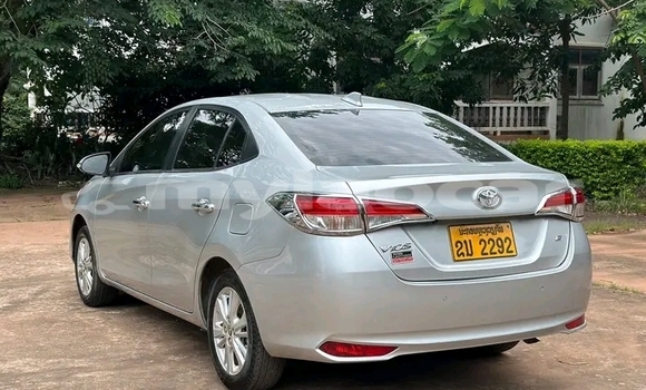 Buy Used Toyota Vios White Car in Vientiane in Vientiane Province Buy Used Toyota Vios White Car in Vientiane in Vientiane Province
