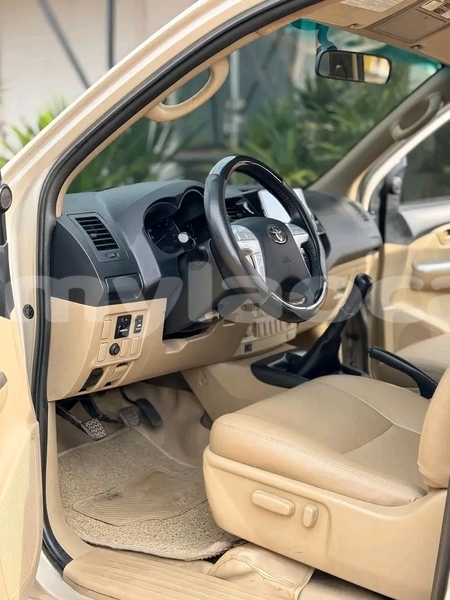 Big with watermark toyota vigo khammouan province thakhek 6548