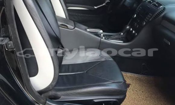 Buy Used Mercedes-Benz SLK-klasse Black Car in Vientiane in Vientiane Province Buy Used Mercedes-Benz SLK-klasse Black Car in Vientiane in Vientiane Province