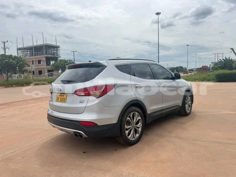 Big with watermark hyundai santa fe attapeu province import dubai 6549
