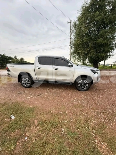 Big with watermark toyota hilux houaphan province xam nua 6552