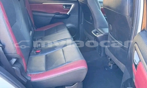 Buy Used Toyota Fortuner White Car in Sekong in Xékong Province Buy Used Toyota Fortuner White Car in Sekong in Xékong Province