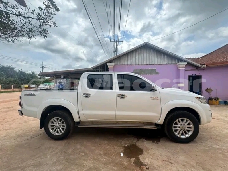 Big with watermark toyota vigo vientiane province vientiane 6554