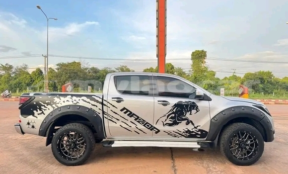 Buy Used Mazda BT-50 Other Car in Thakhek in Khammouan Province Buy Used Mazda BT-50 Other Car in Thakhek in Khammouan Province