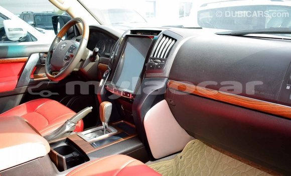 ຊື້ ການ ນຳ ເຂົ້າ Toyota Land Cruiser Black ລົດ ໃນ Import - Dubai ໃນ Attapeu Province ຊື້ ການ ນຳ ເຂົ້າ Toyota Land Cruiser Black ລົດ ໃນ Import - Dubai ໃນ Attapeu Province