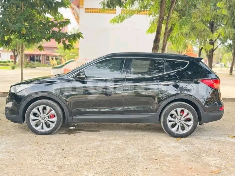 Big with watermark hyundai santa fe khammouan province thakek 6559