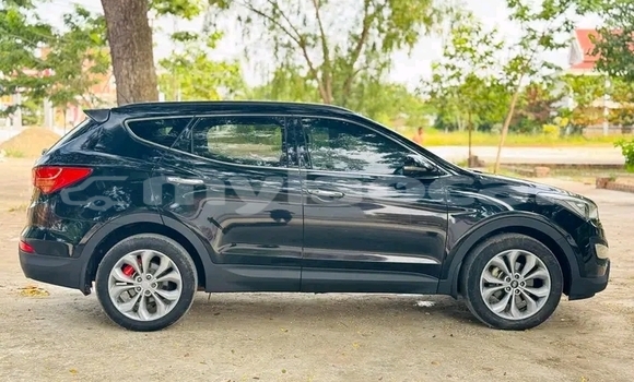 Buy Used Hyundai Santa Fe Black Car in Thakek in Khammouan Province Buy Used Hyundai Santa Fe Black Car in Thakek in Khammouan Province
